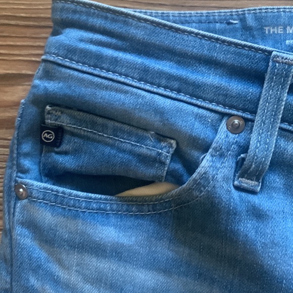 AG mid rise Stevie capri jeans size 27 - light wash - Picture 6 of 8